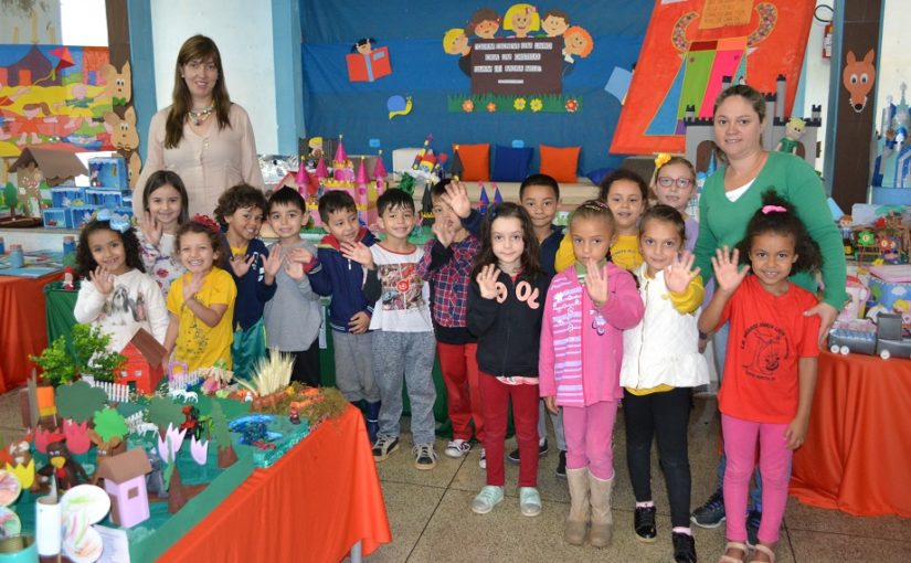Escola Recanto Maria Lírio Tallarico expõe trabalhos desenvolvidos por alunos