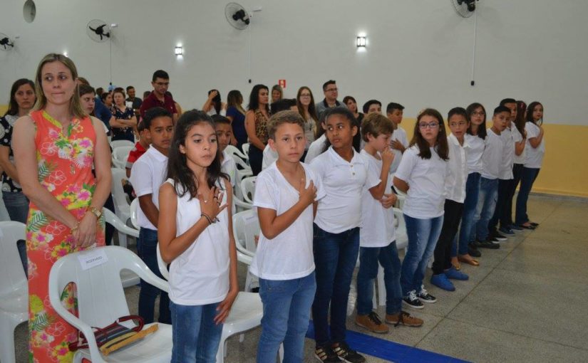 Formatura 5º ano Escola Municipal Samuel Messias de Freitas