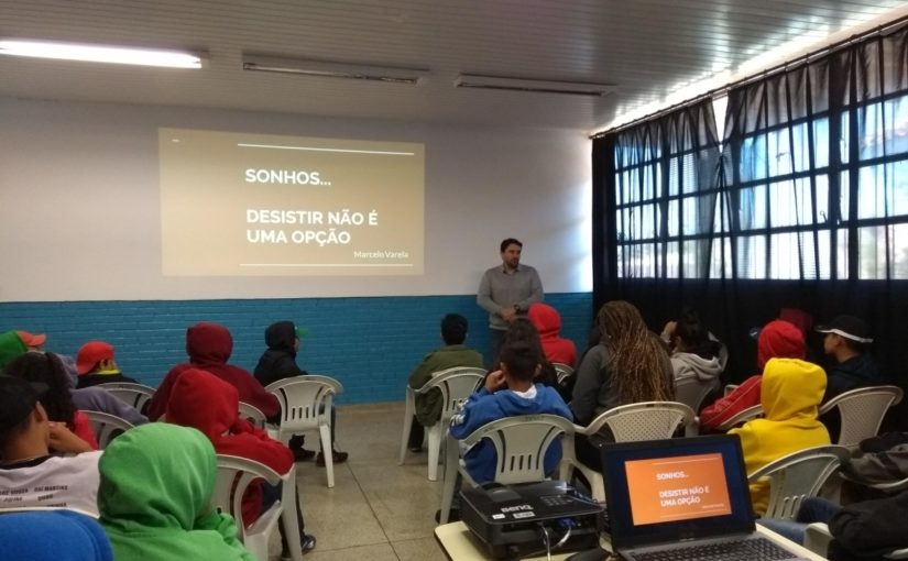 PROJETO ESCOLA AMIGA DO ADOLESCENTE UM OLHAR PARA O FUTURO
