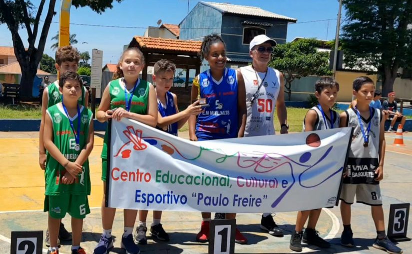 Equipe de Basquetebol do Centro Educacional Paulo Freire é campeão do 2º Torneio de Trincas